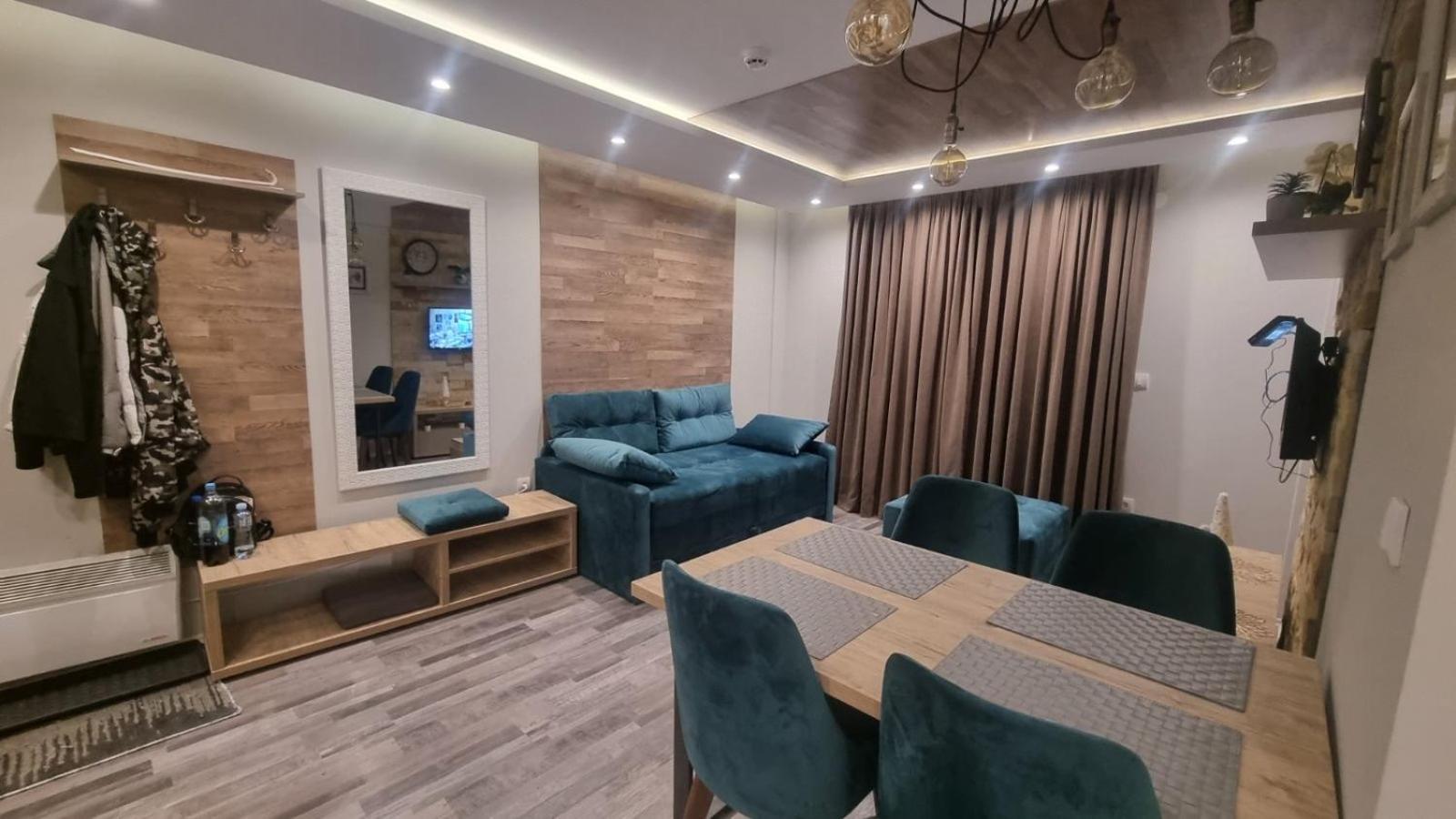 Apartman Premier 32 Milmari โคเปานิก ภายนอก รูปภาพ